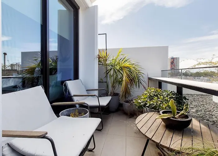 Appartement à 2 Chambres à Coucher